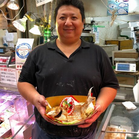 町の小さな魚屋さん 千林江山 | ええやん！大阪商店街 特設サイト|大阪
