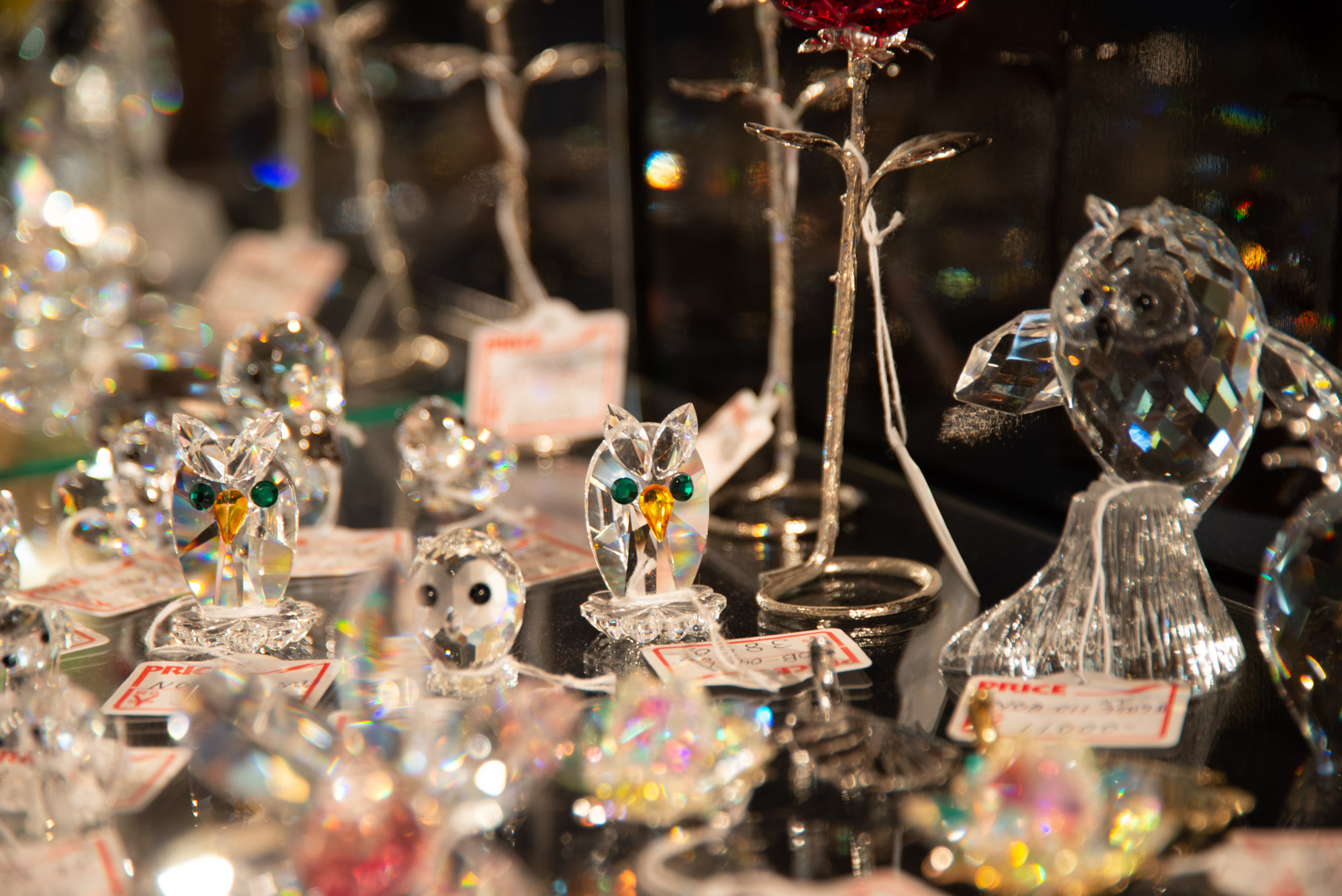 世界中から選りすぐった美術装飾品が堪能できる／THE商店街自慢 vol.54 ええやん！大阪商店街 特設サイト大阪府商店街魅力発見サイト