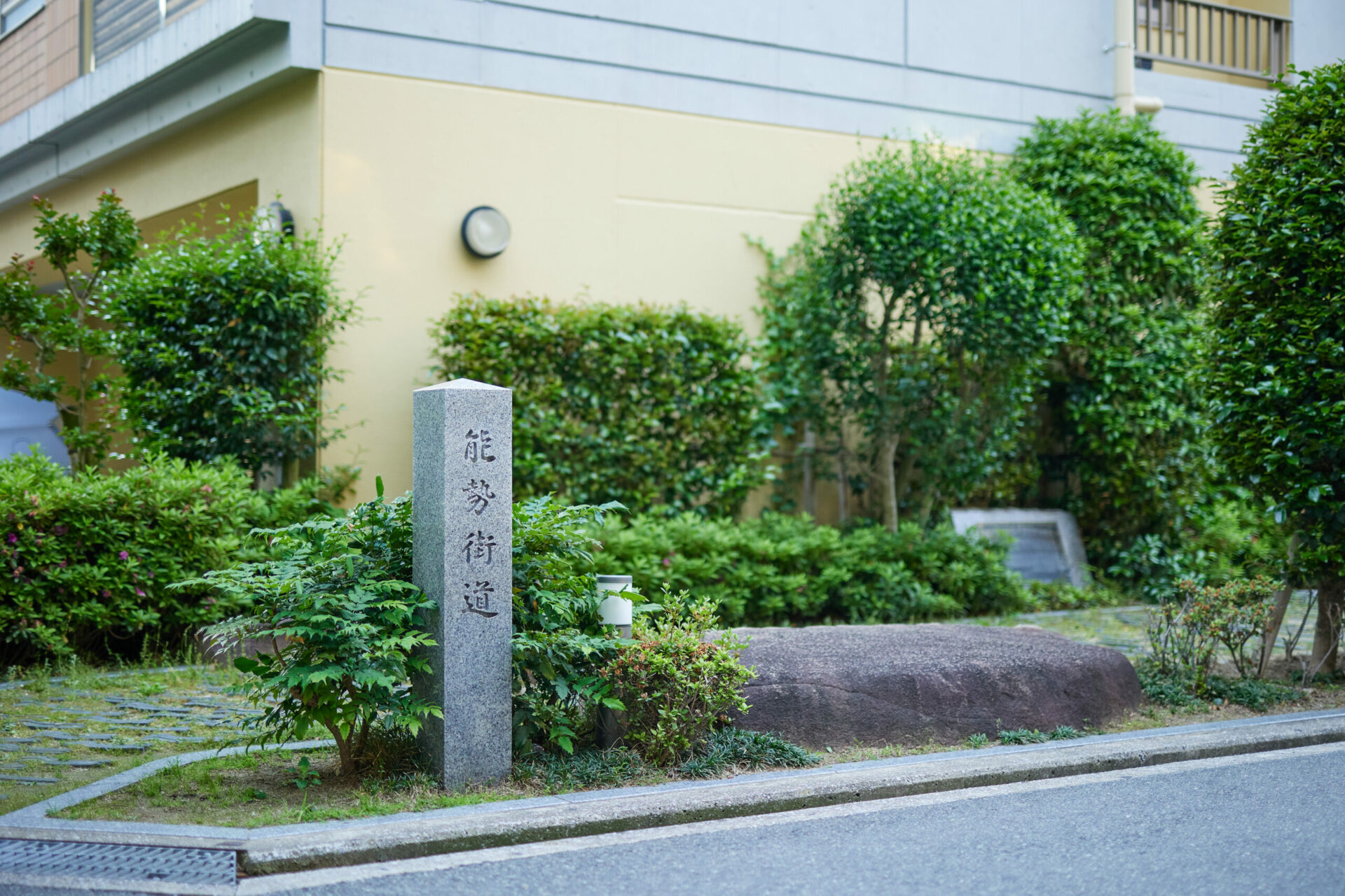 能勢街道_岡町商店街