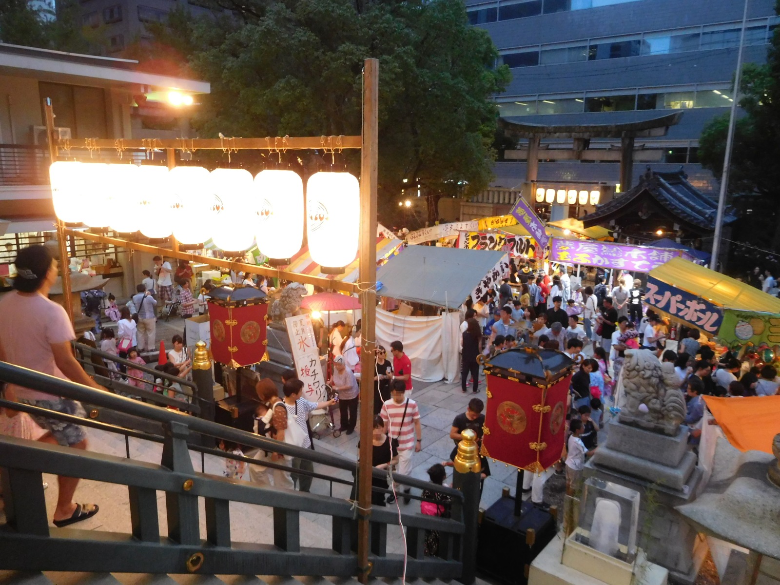 難波神社_心斎橋筋北・せんば心斎橋筋商店街